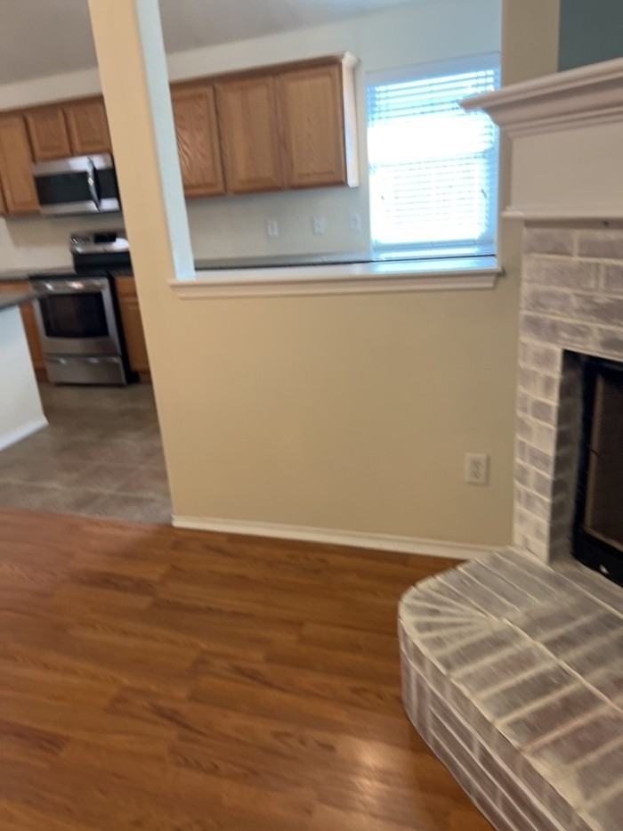 1305 Fox Glen Trl - Photo 5 of 17