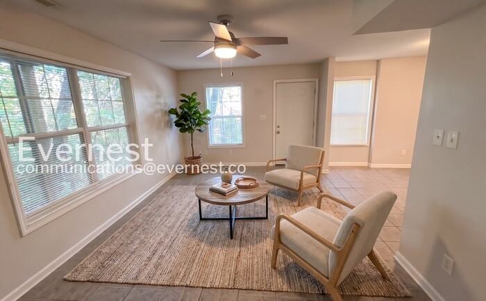 213 Alpine Dr #C - Photo 2 of 17