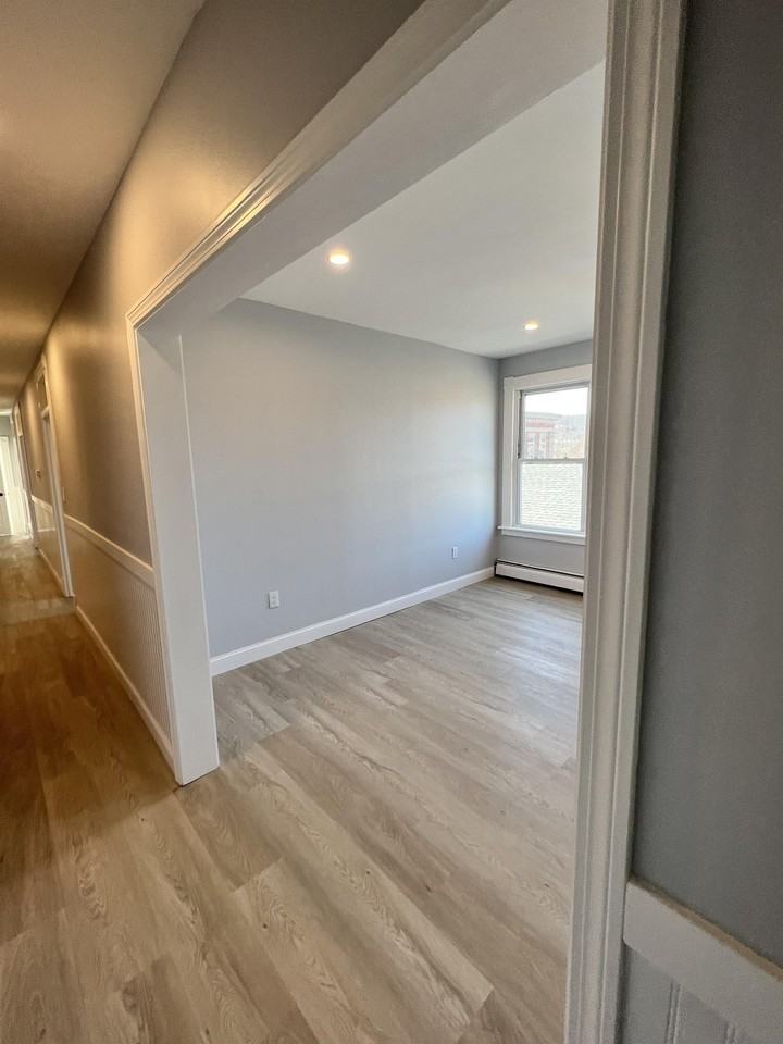168 Maple St. - Photo 7 of 11