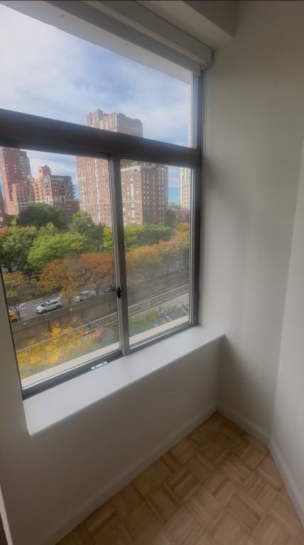90 Washington St #5F - Photo 3 of 9
