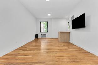 268 W 21st St #3E - Photo 1 of 1