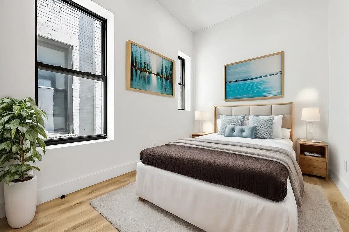 314 W 51st St #2A - Photo 2 of 6