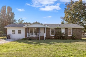 featured image of 143 Donna St Sw