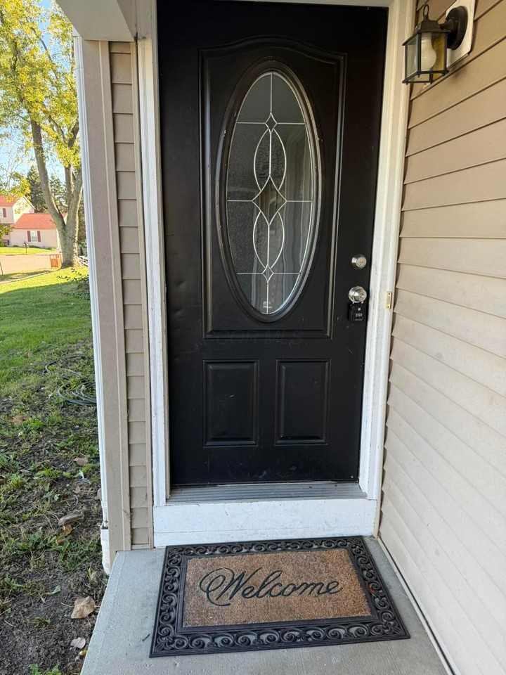 7587 Penwood Pl - Photo 4 of 29