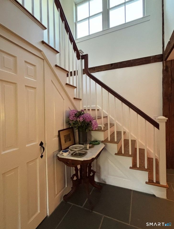 622 Long Mountain Rd - Photo 5 of 25