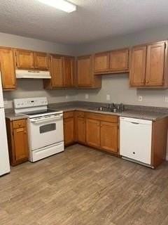 5577 Dale Dr - Photo 4 of 22