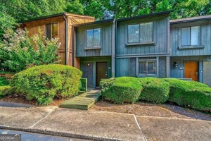 featured image of 108 Fernbanks Ct