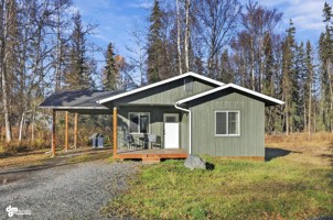 featured image of 37200 Opengate Ct #2