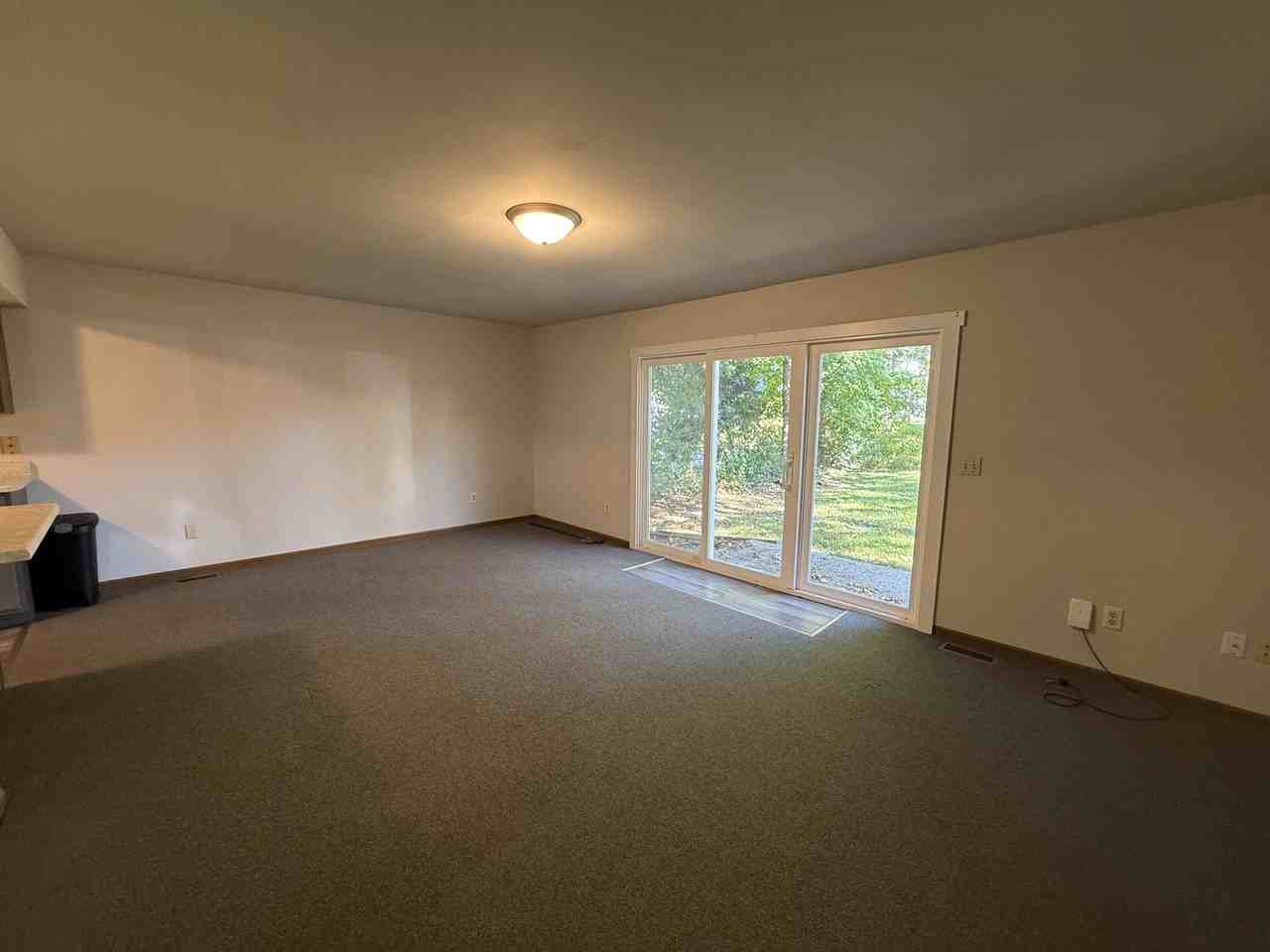 357 Locust St #AB - Photo 2 of 12