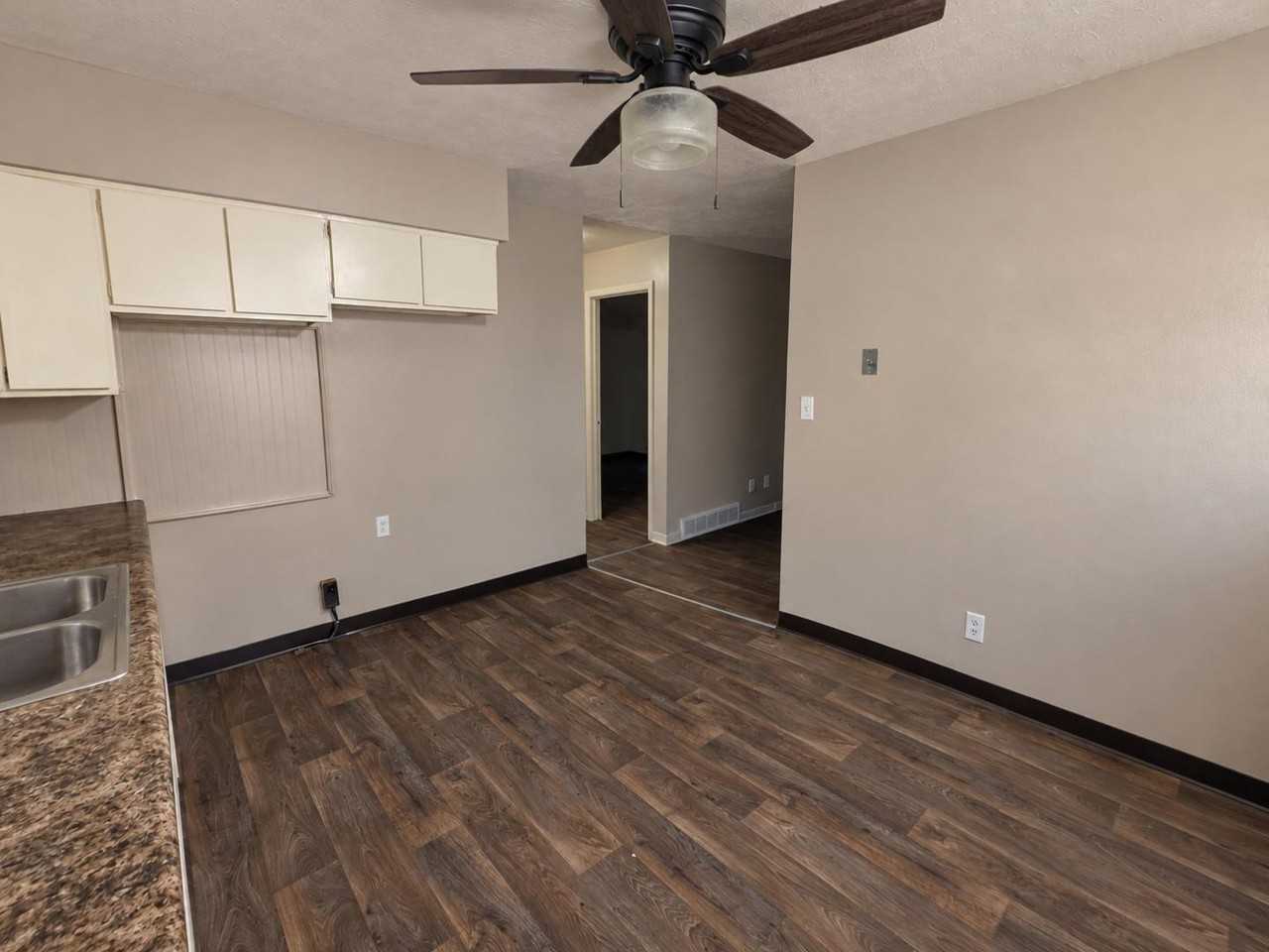 1695 & 1697 Leighton - Photo 5 of 9