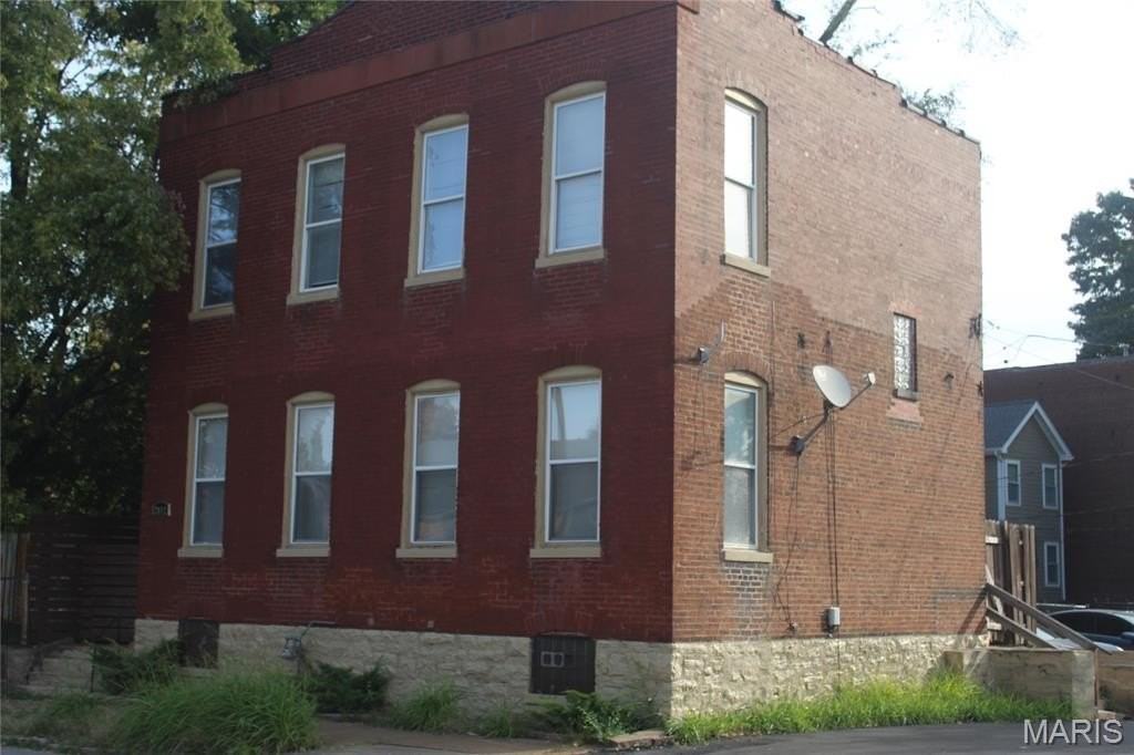 2812 Nebraska Ave - Photo 2 of 29