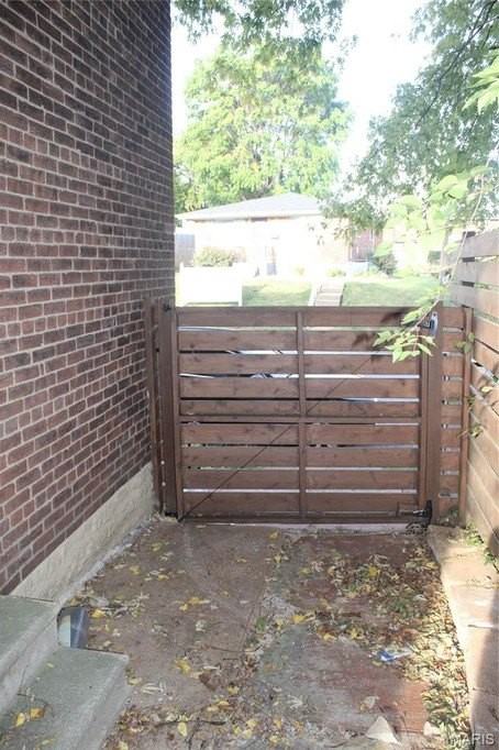 2812 Nebraska Ave - Photo 3 of 29