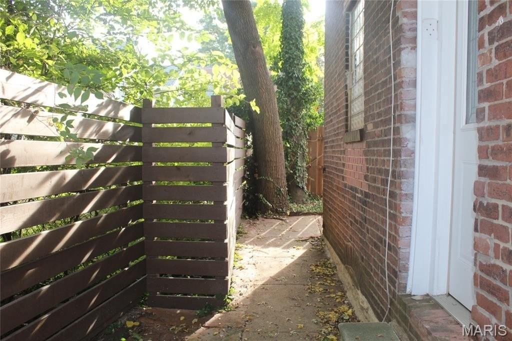 2812 Nebraska Ave - Photo 4 of 29