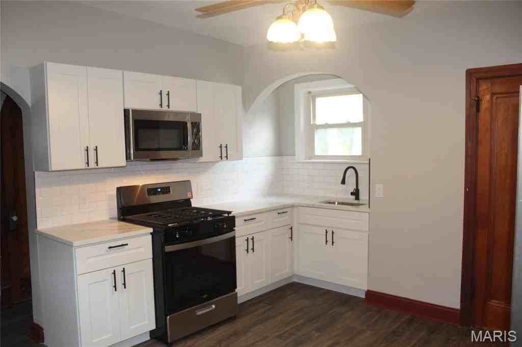 6107 Alabama Ave - Photo 7 of 14