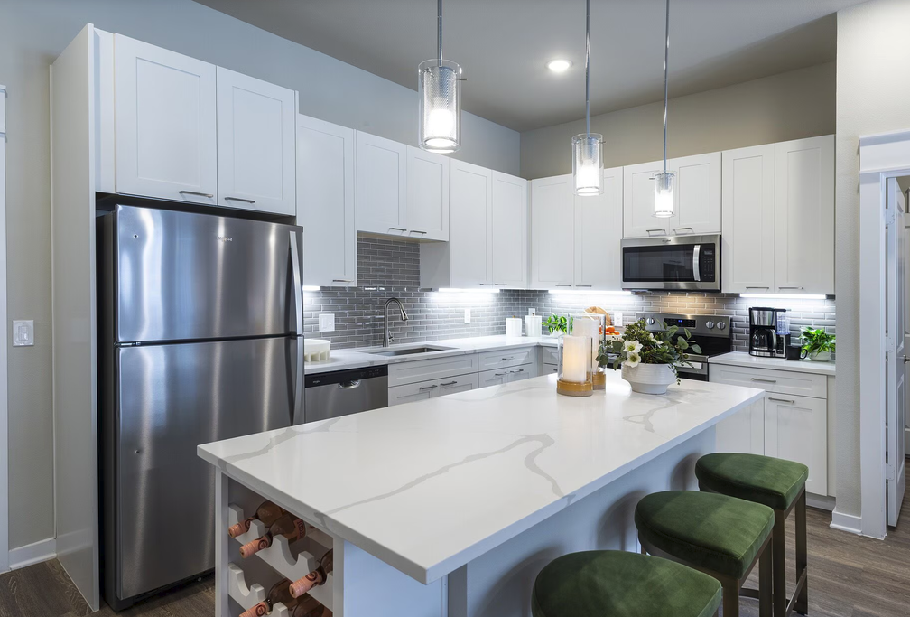 5190 Boardwalk Drive #17.283 - Photo 3 of 14