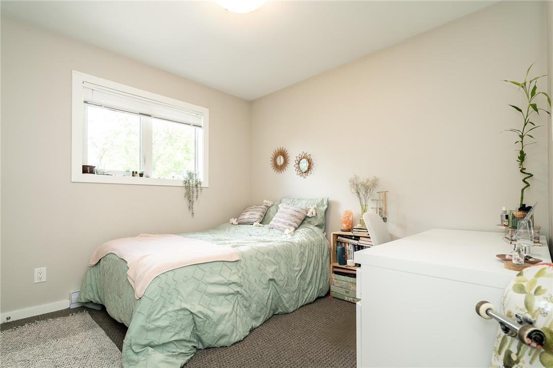 427 Rue St Jean Baptiste - Photo 7 of 9