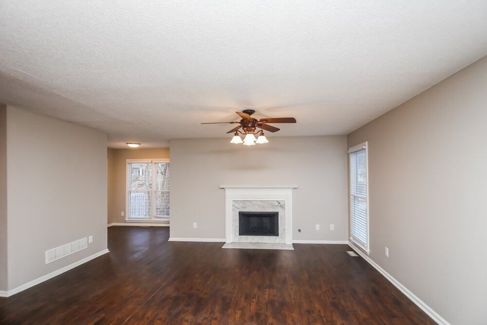 3846 Spring Meadow Dr - Photo 5 of 18