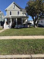 featured image of 1313 8th Ave #1