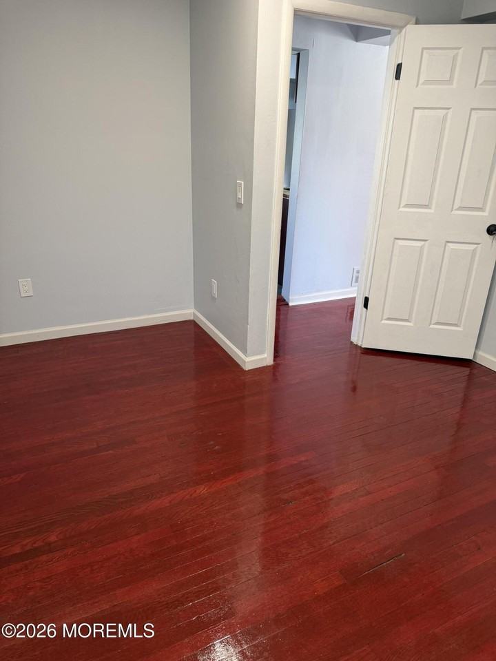 1313 8th Ave #1 - Photo 7 of 11