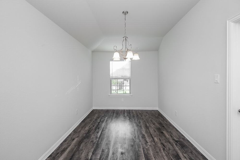 9005 Highland Orchard Dr - Photo 6 of 16