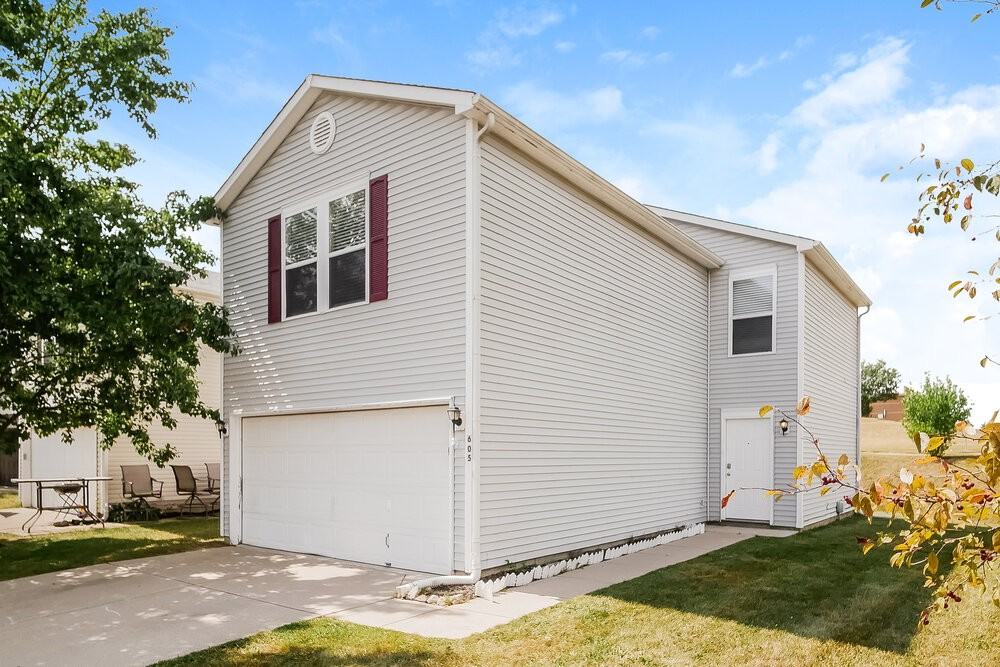 605 Fern St - Photo 5 of 17