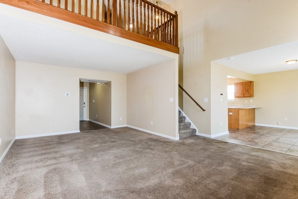258 Broadmoor Bnd - Photo 5 of 17