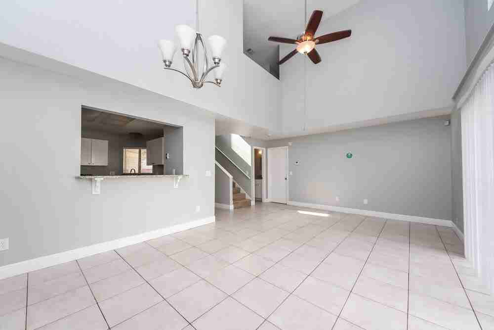 13107 San Antonio Woods Ln - Photo 6 of 17