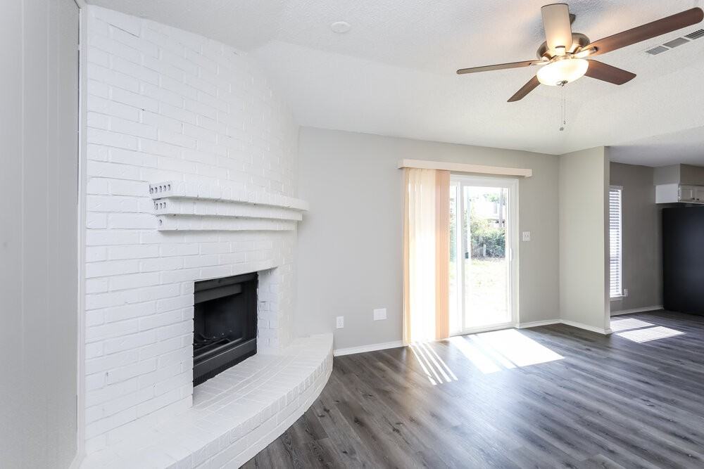 6403 Plainview Dr - Photo 4 of 16