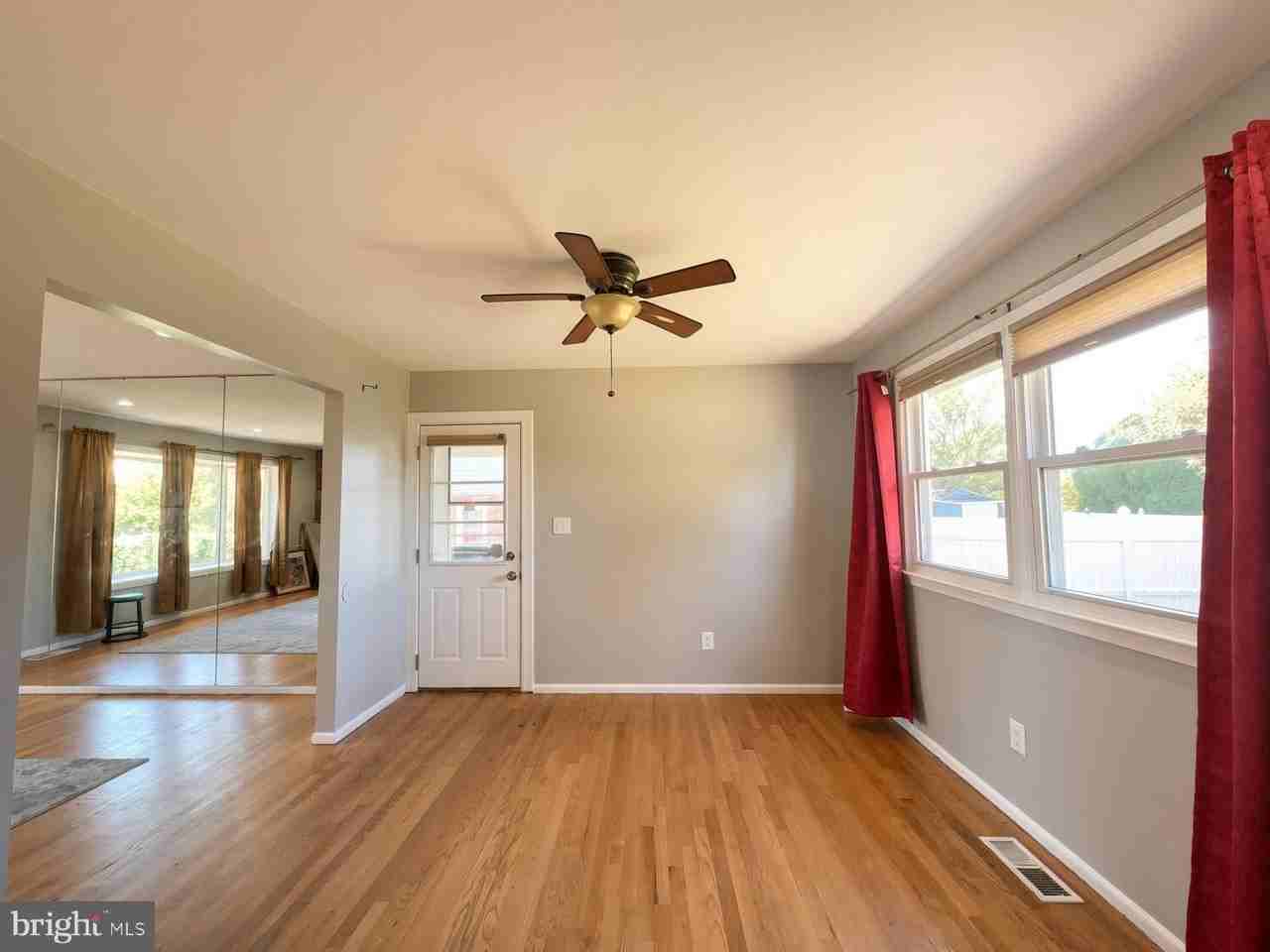 109 Graiden St - Photo 4 of 25