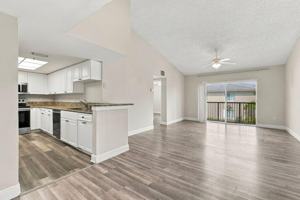 featured image of 1400 Crestwood Court South #1410