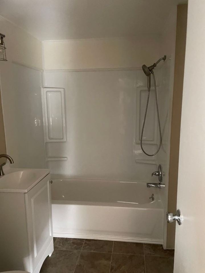 1917 N Payne Ave - Photo 7 of 15