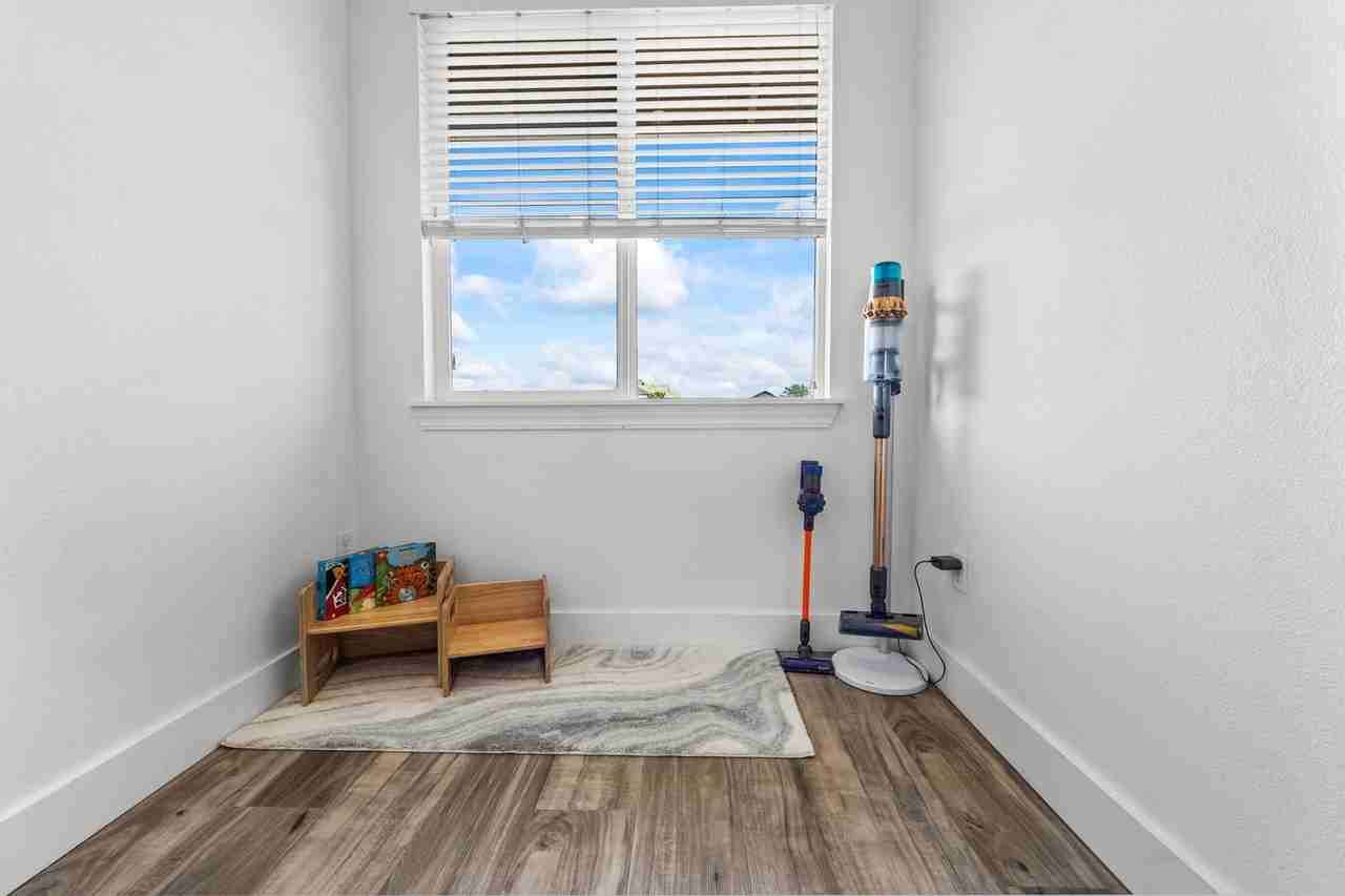 540 Manawai St #504 - Photo 5 of 21