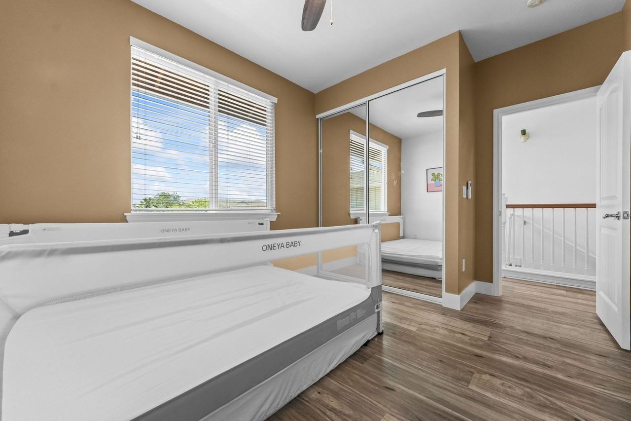 540 Manawai St #504 - Photo 7 of 21