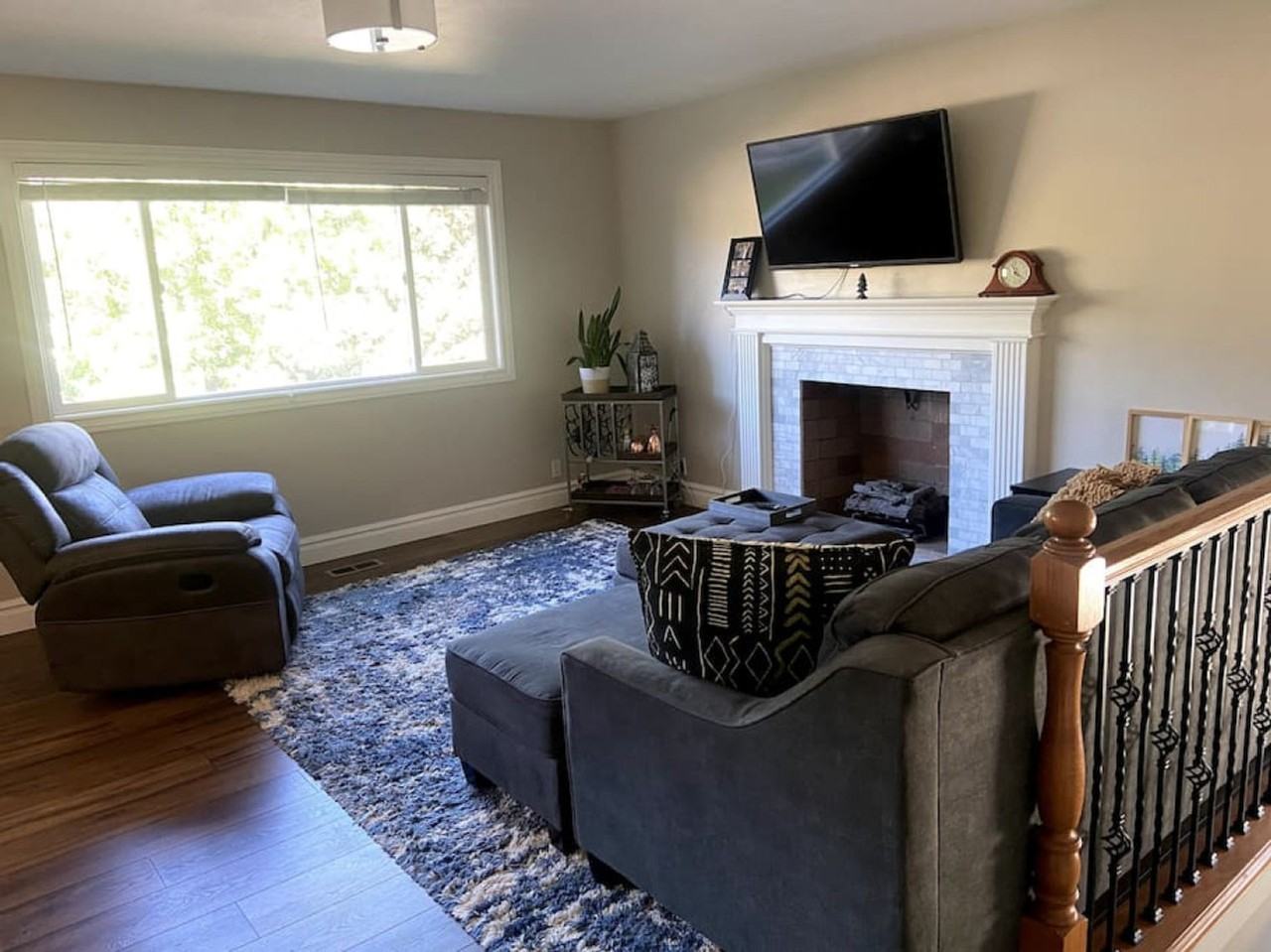 1236 E Greenfield Cir #1597564P - Photo 3 of 17