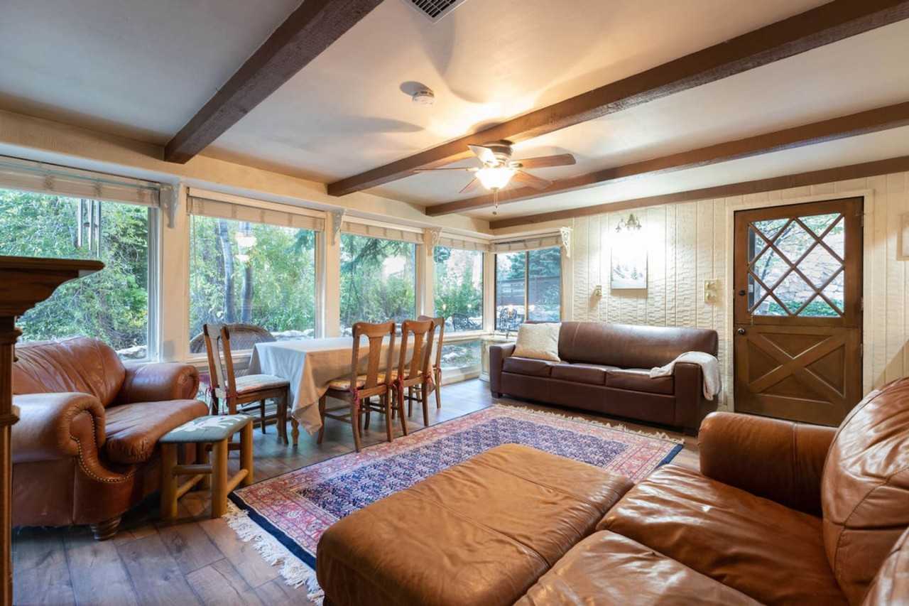 6805 S Maxfield Dr #1597572P - Photo 3 of 44