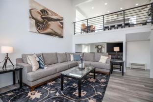 2744 E Newcastle Dr - Photo 1 of 1