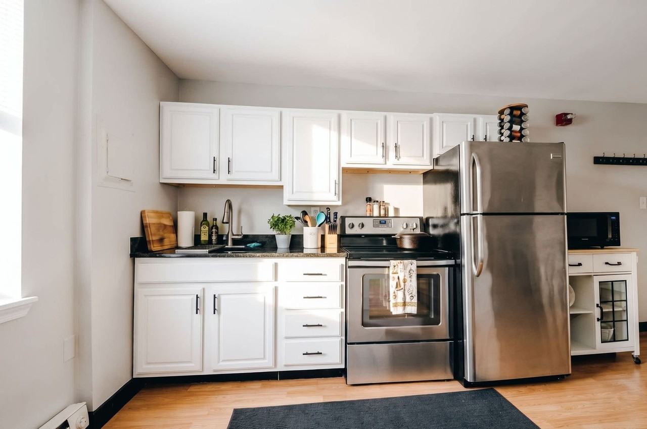 708 N Franklin St #1604258P - Photo 5 of 11