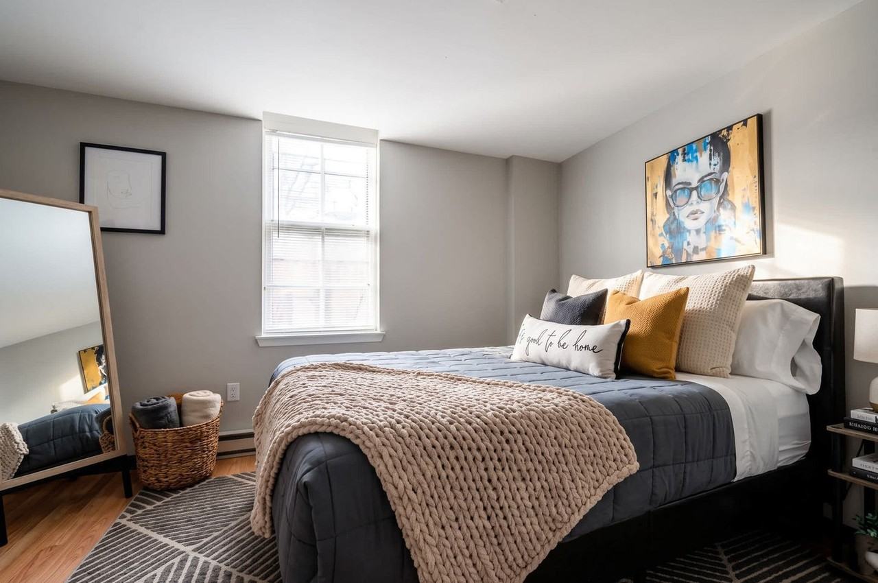 708 N Franklin St #1604258P - Photo 7 of 11