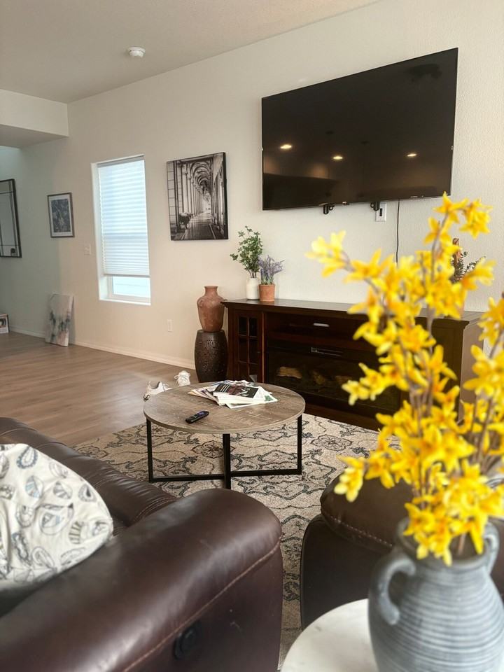 4255 Samaritan Loop #1640226P - Photo 2 of 50