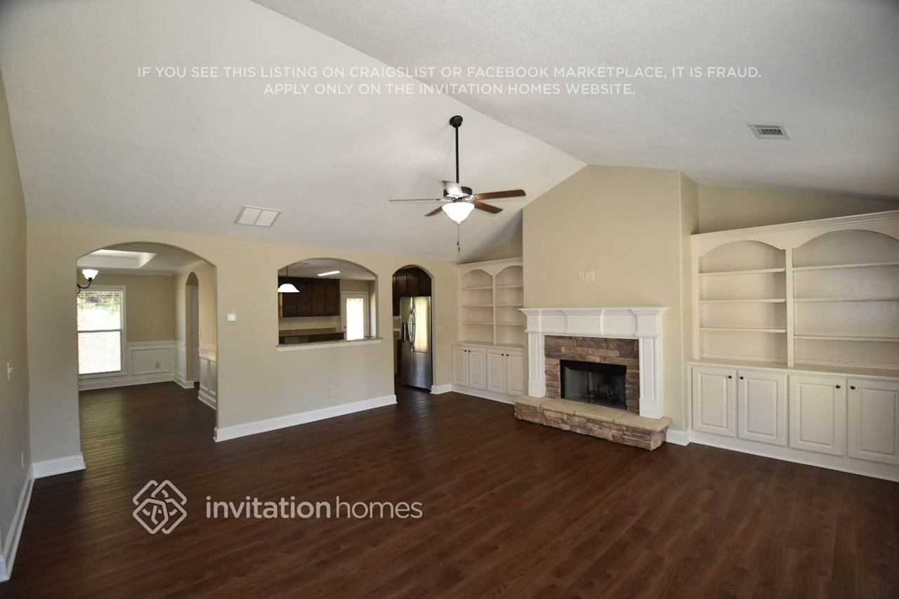 60 Betty Ann Ln - Photo 4 of 20