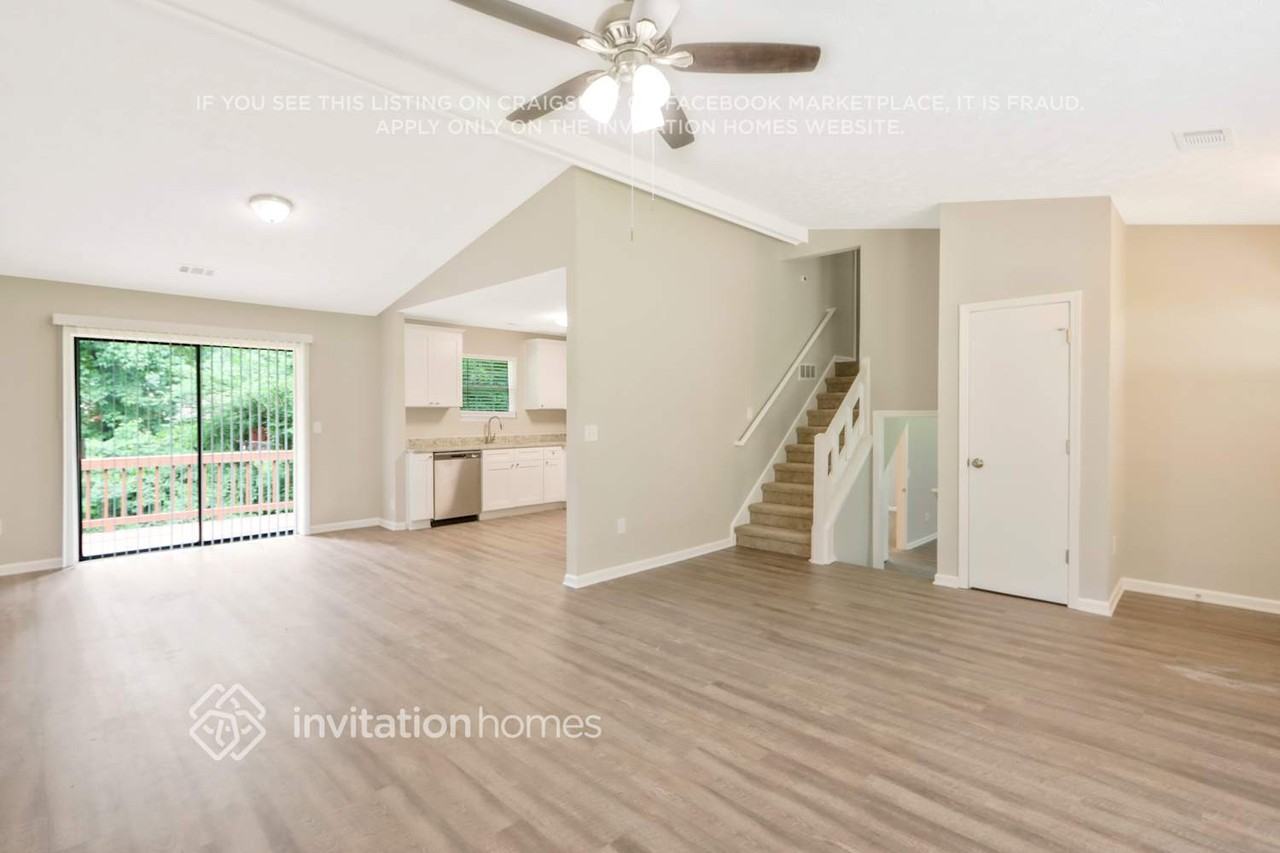 1833 Northwick Pl - Photo 6 of 28