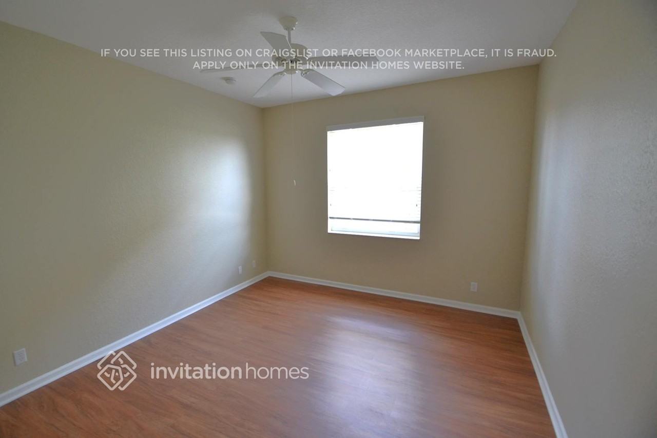 124 Tuscany Dr - Photo 3 of 9