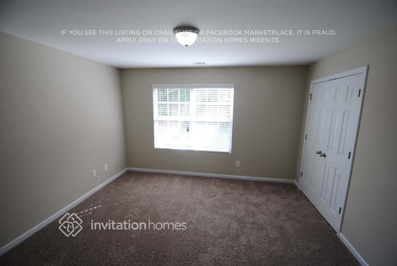 6081 Rock Elm Rd - Photo 5 of 12