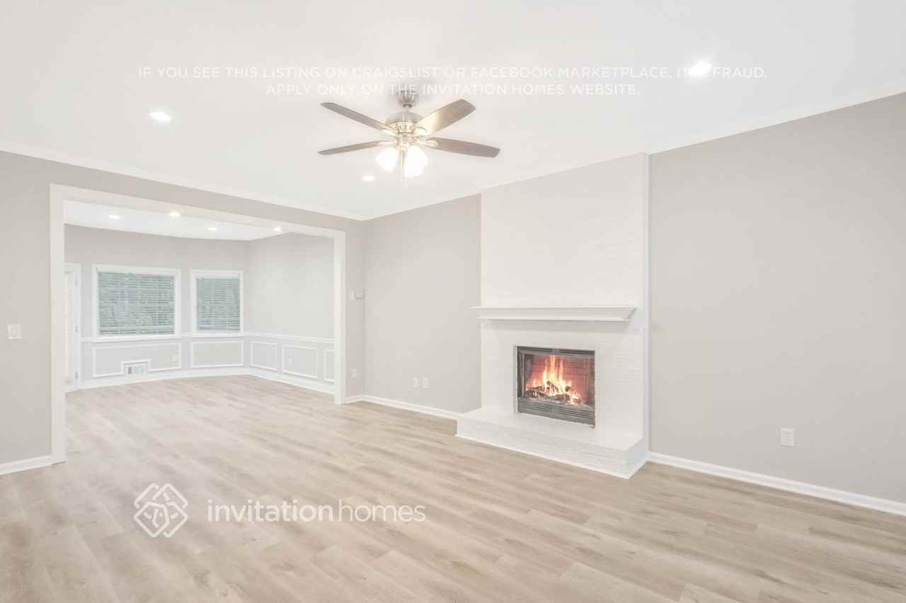 550 River Overlook Dr - Photo 4 of 22