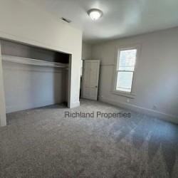 907 E Broadway Blvd - Photo 4 of 9