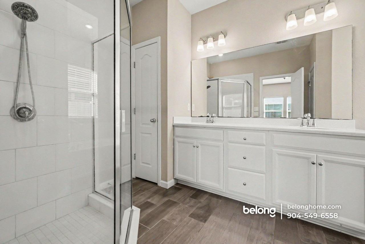 1181 Kendall Dr - Photo 4 of 16