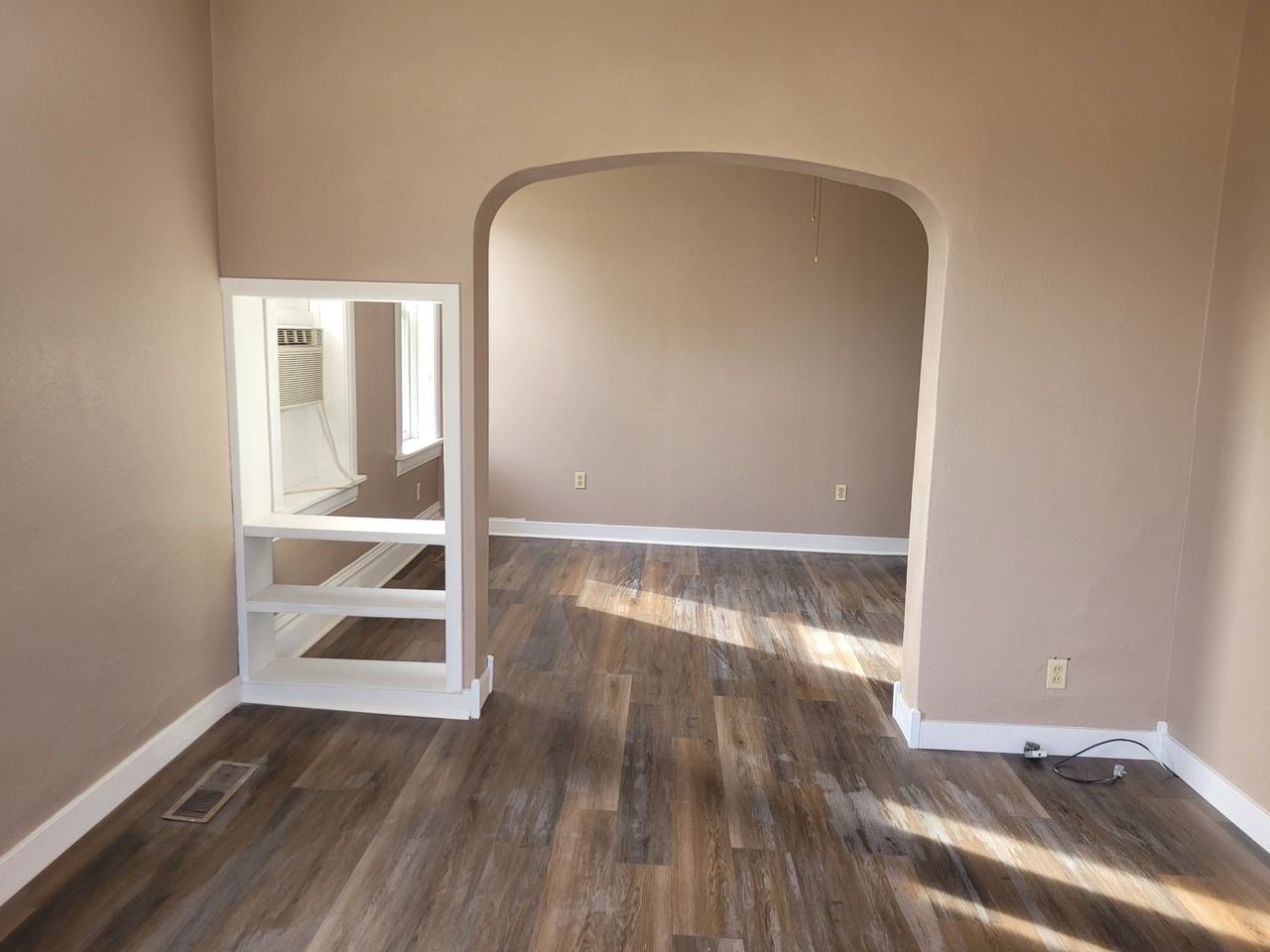 2905 Burden Ave - Photo 7 of 10