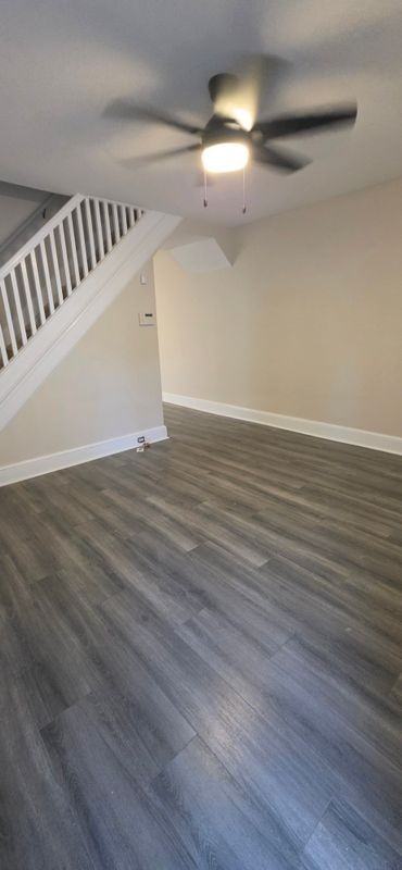 1044 N Ohio Ave - Photo 5 of 13