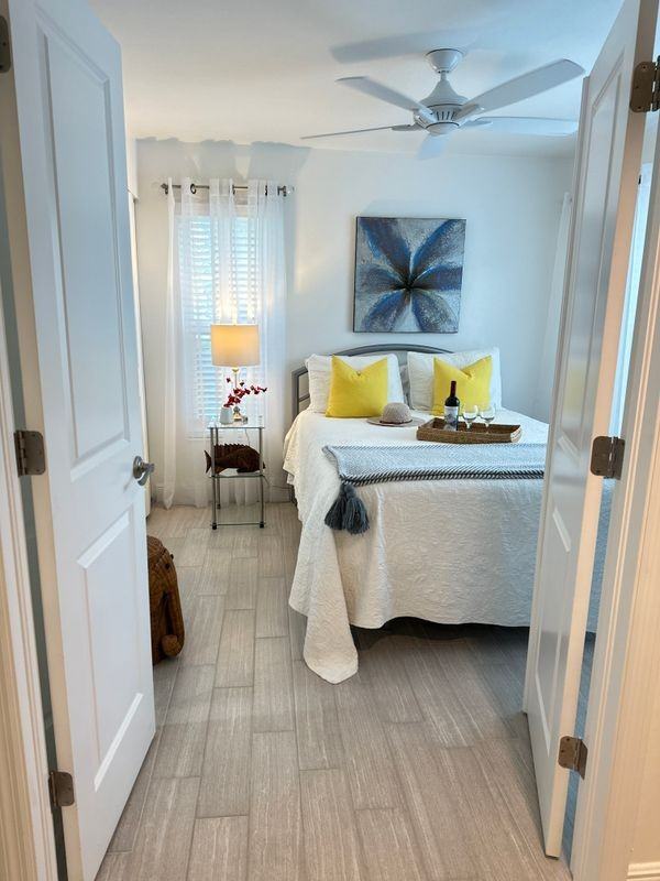 1375 Mainsail Dr - Photo 4 of 20