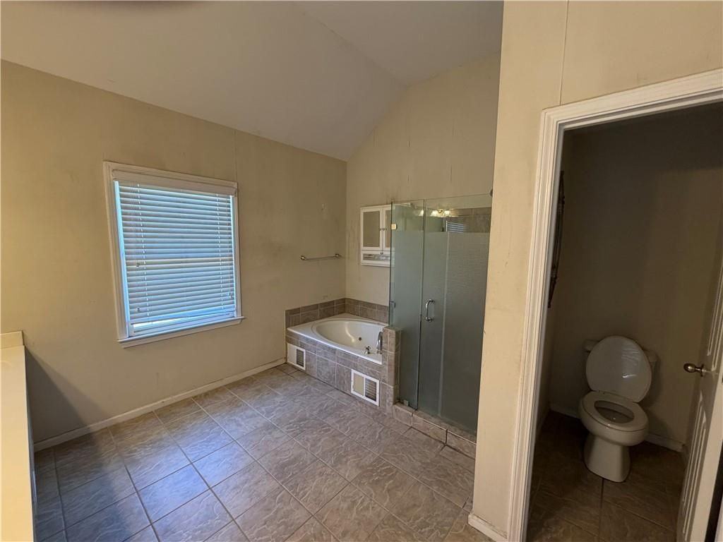 11660 Vista Forest Dr - Photo 4 of 14